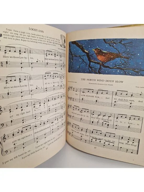 The Golden Song Book 1945 60 Favorite Singing Games Hardcover Illustrated Music - Picture 12 of 16